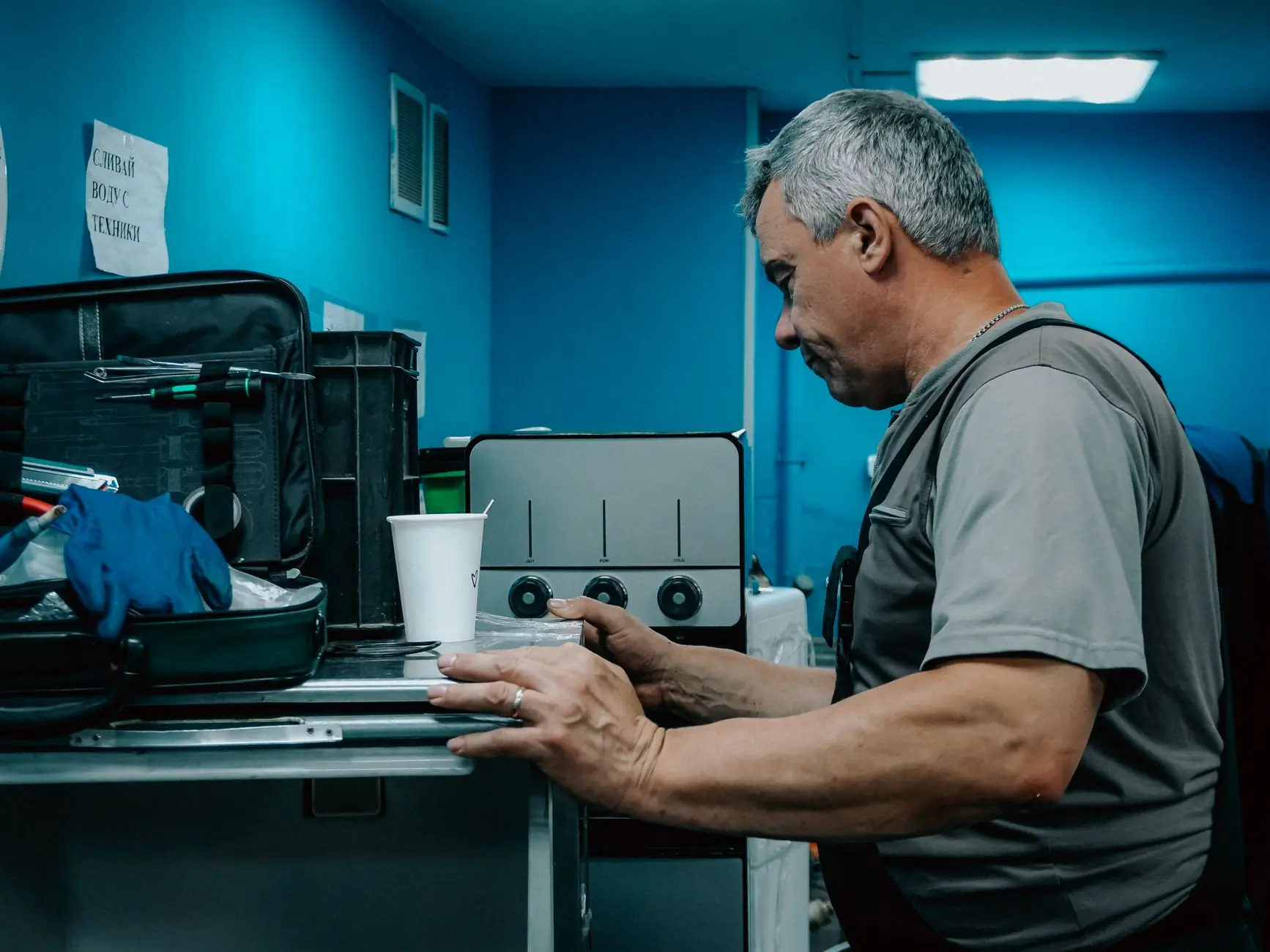 小程序商城软件光盘在社交电商场景中的技术选型与部署要点
